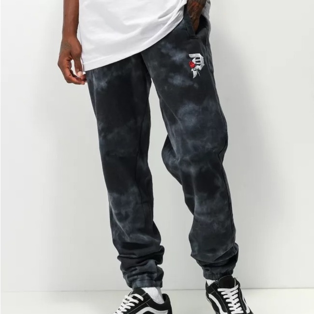 Primitive Rose Washed Tie Dye